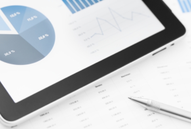 Reporting2_iStock_000019076382XSmall
